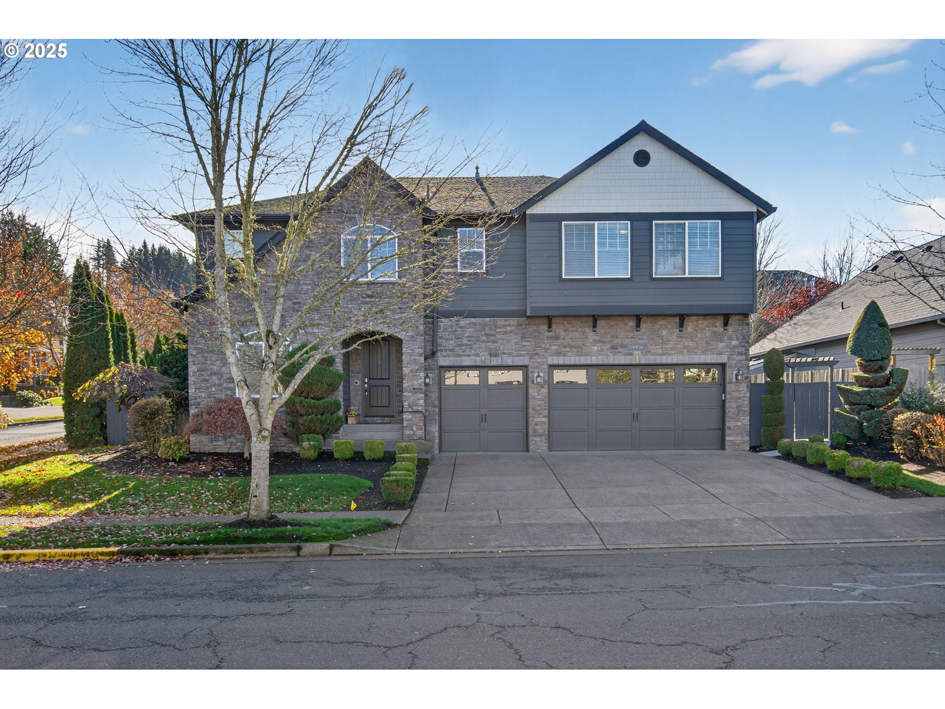 main property photo 0