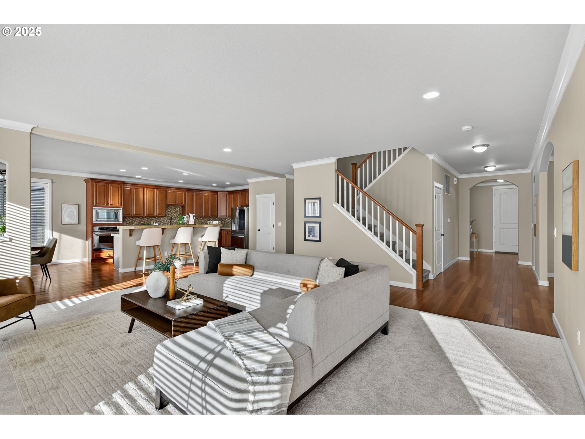 property viewer photo 10