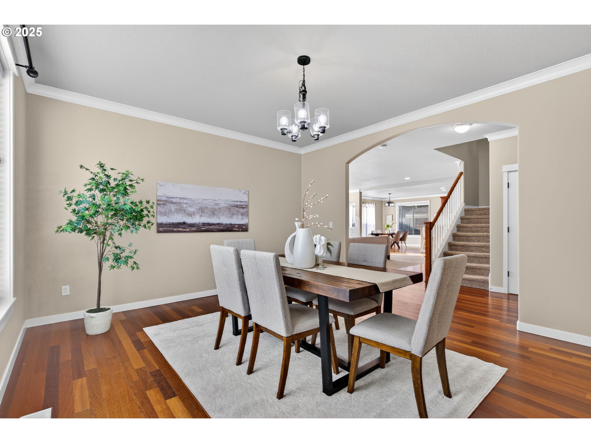 property viewer photo 5