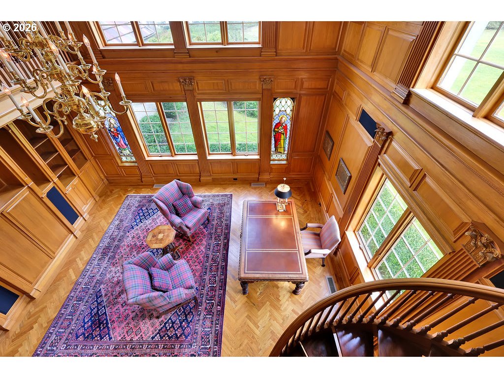 main property photo 19
