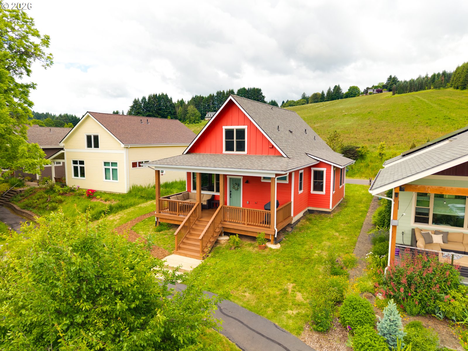 main property photo 41