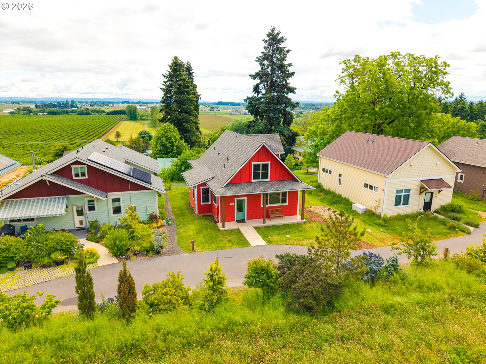 main property photo 45