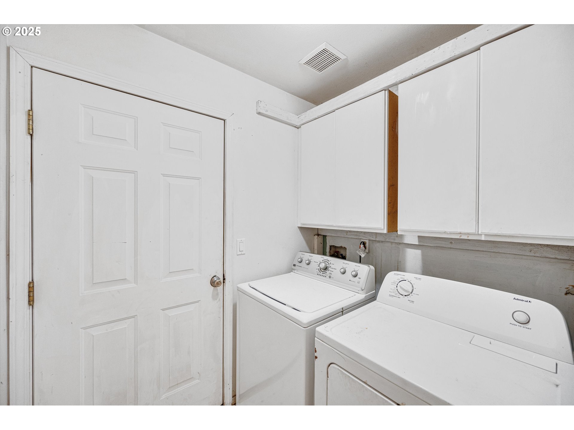 property viewer photo 14
