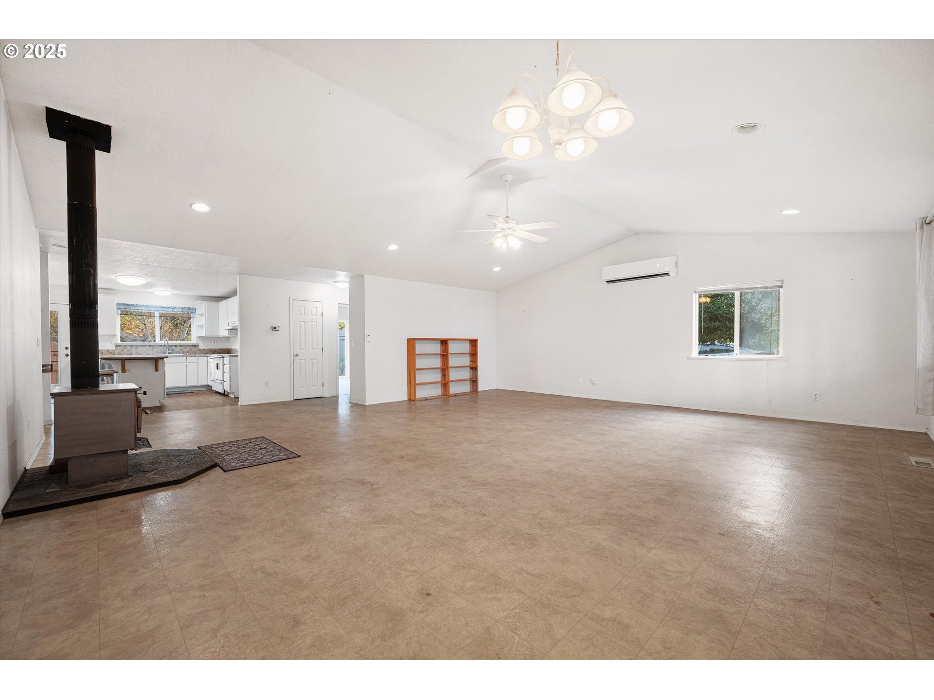 property viewer photo 2