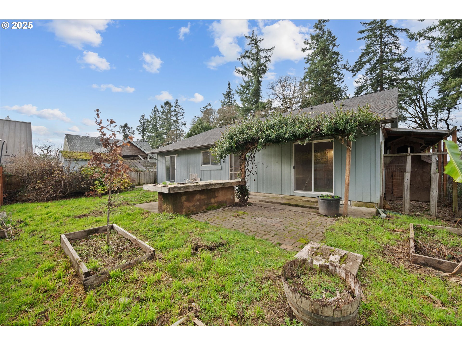 property viewer photo 20