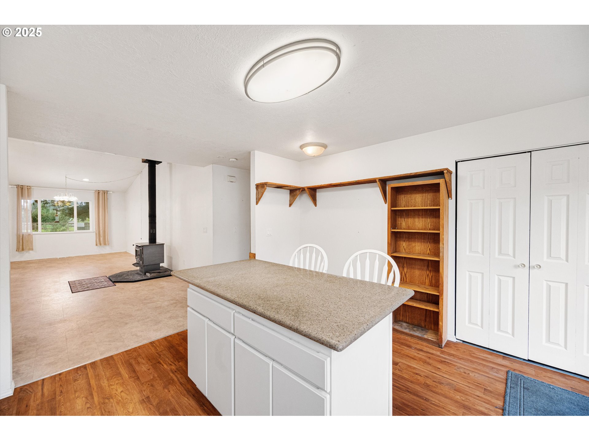property viewer photo 8