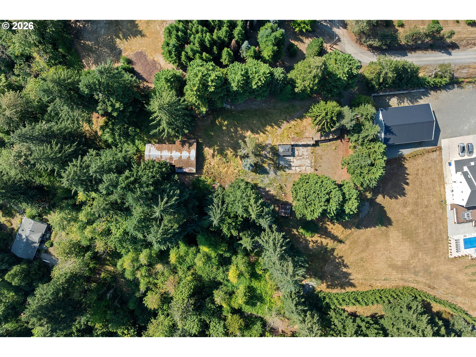 main property photo 21