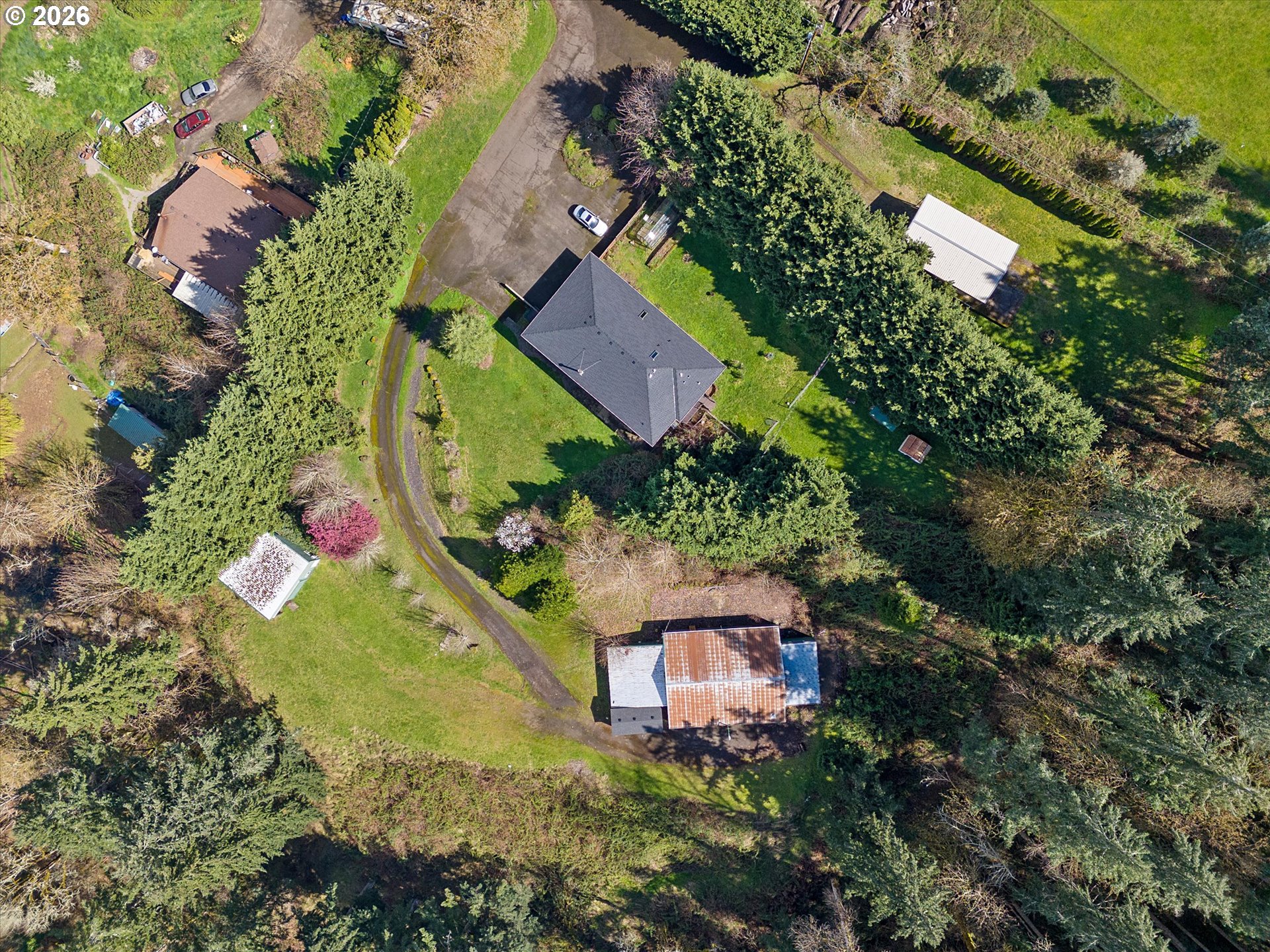 main property photo 41