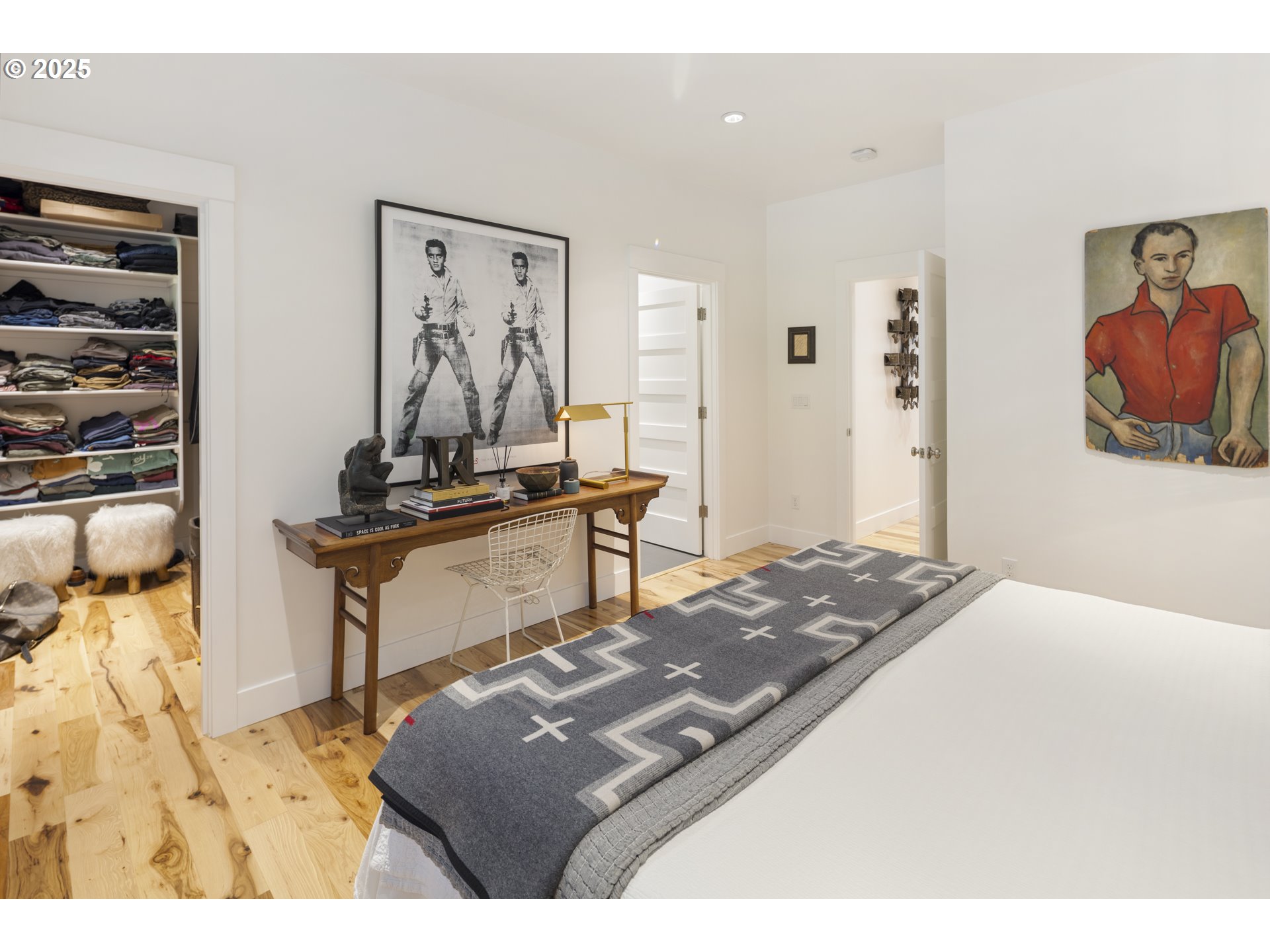 property viewer photo 13