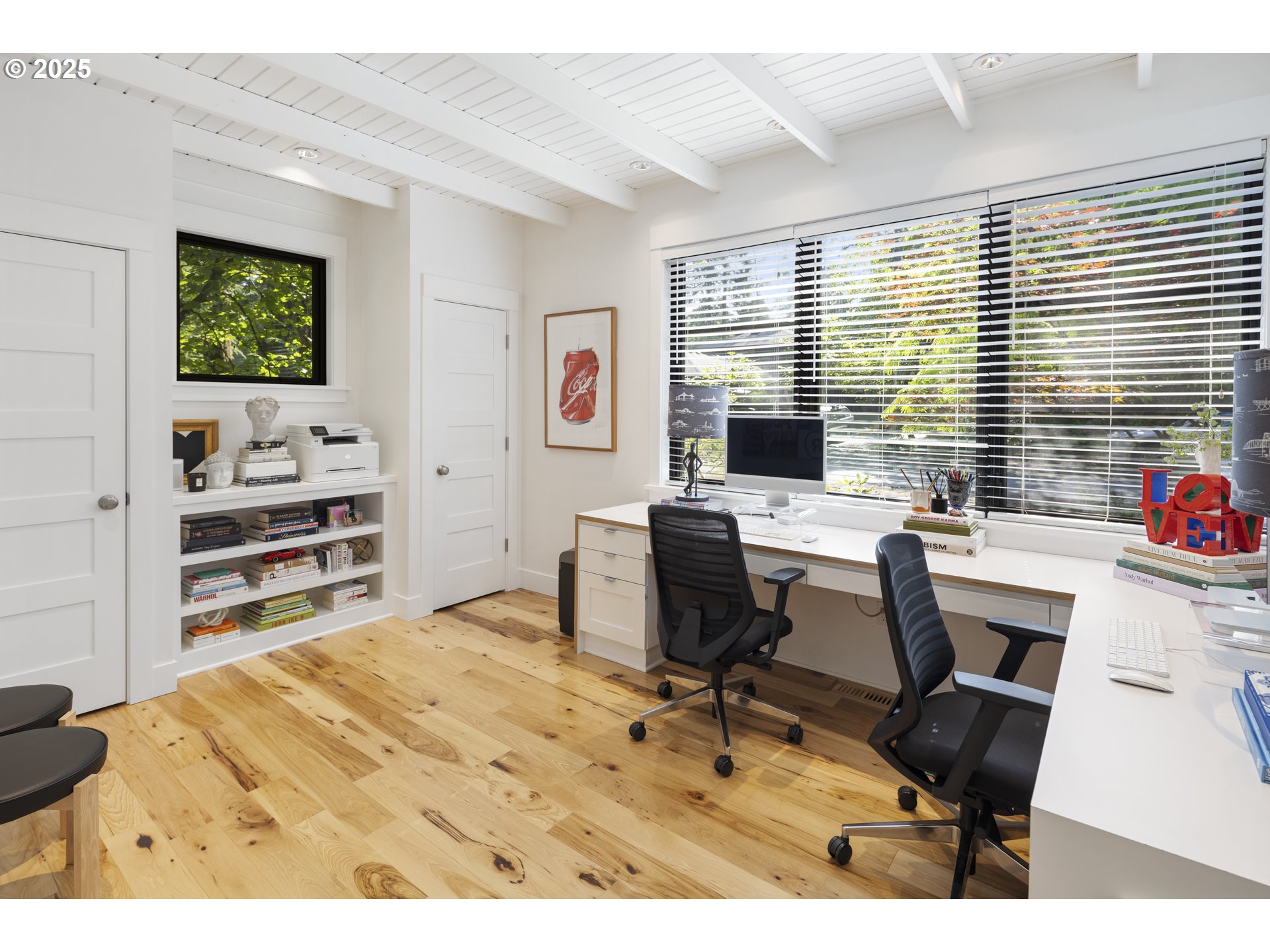 property viewer photo 16