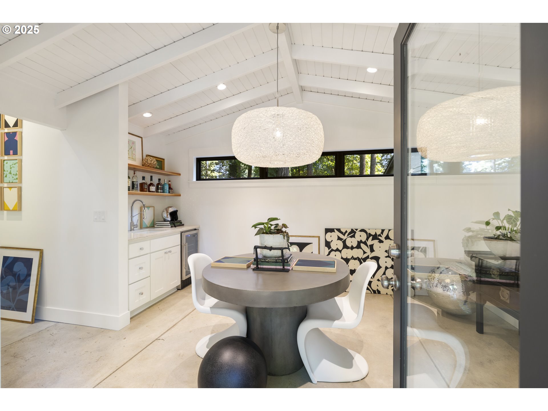 property viewer photo 21