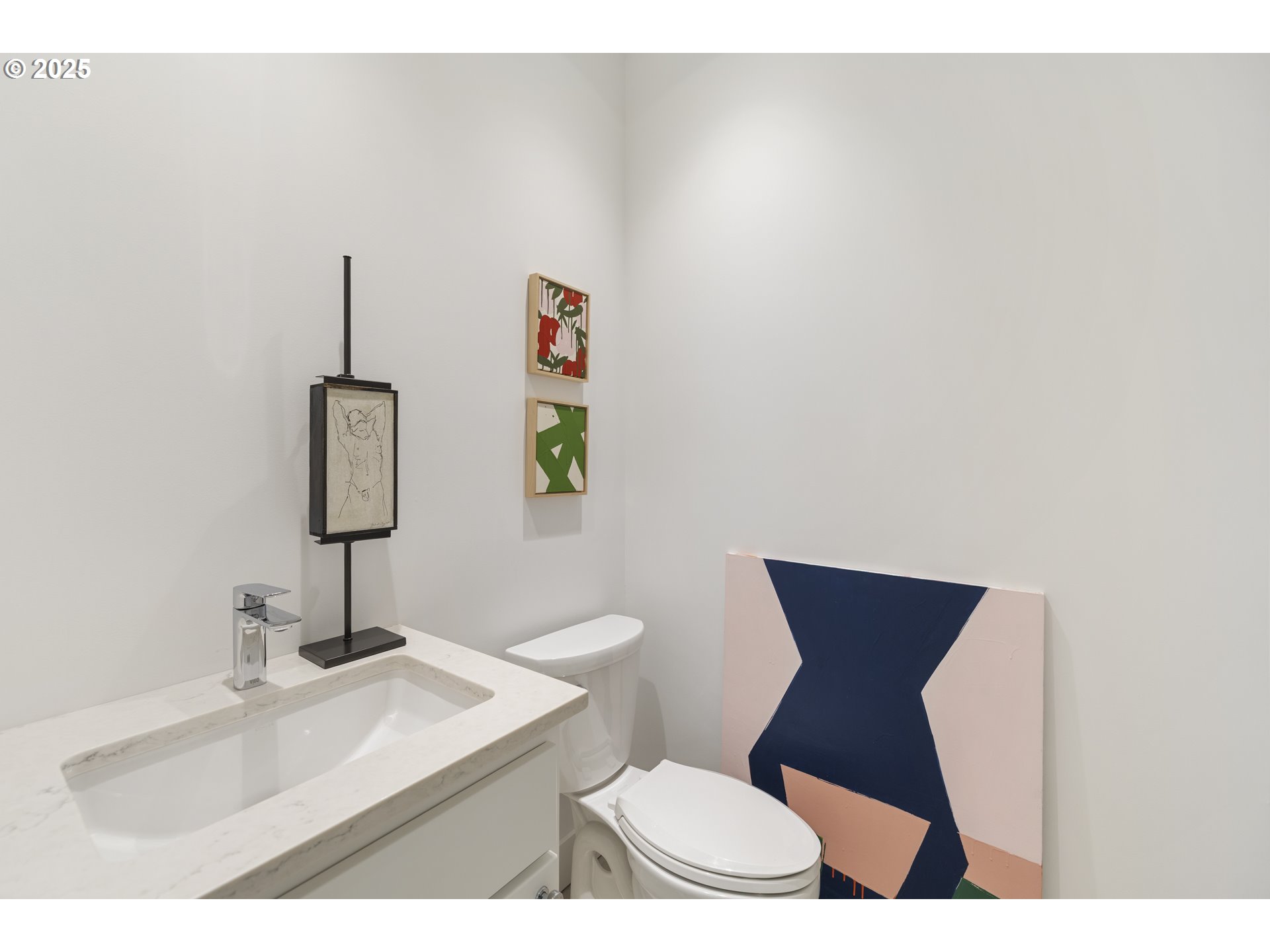 property viewer photo 25