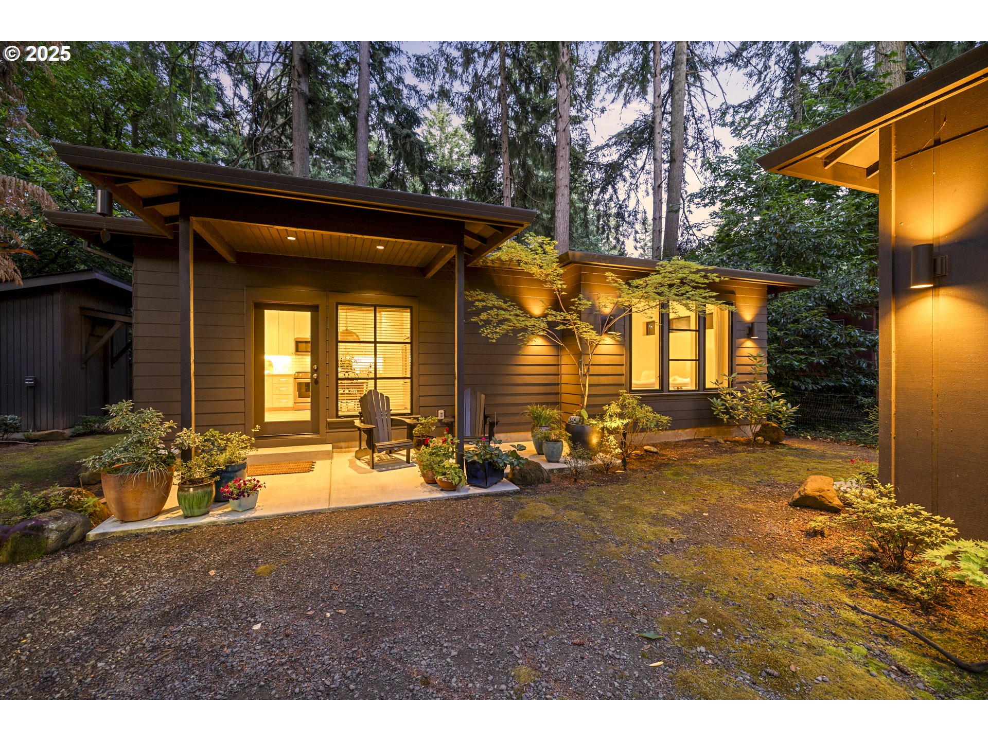property viewer photo 26