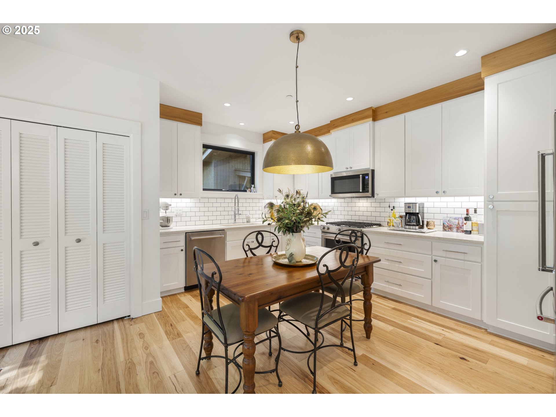 property viewer photo 28