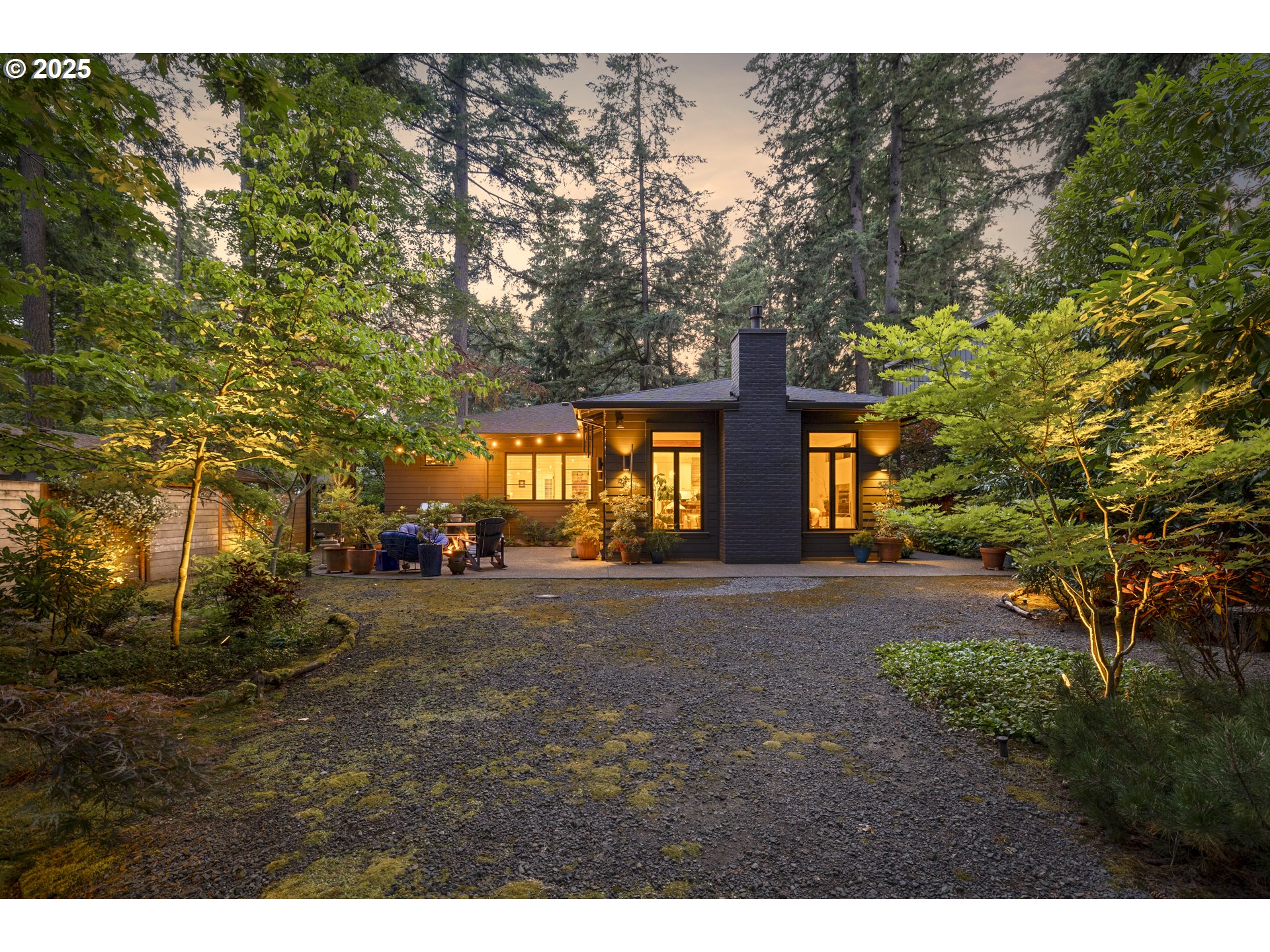 property viewer photo 37