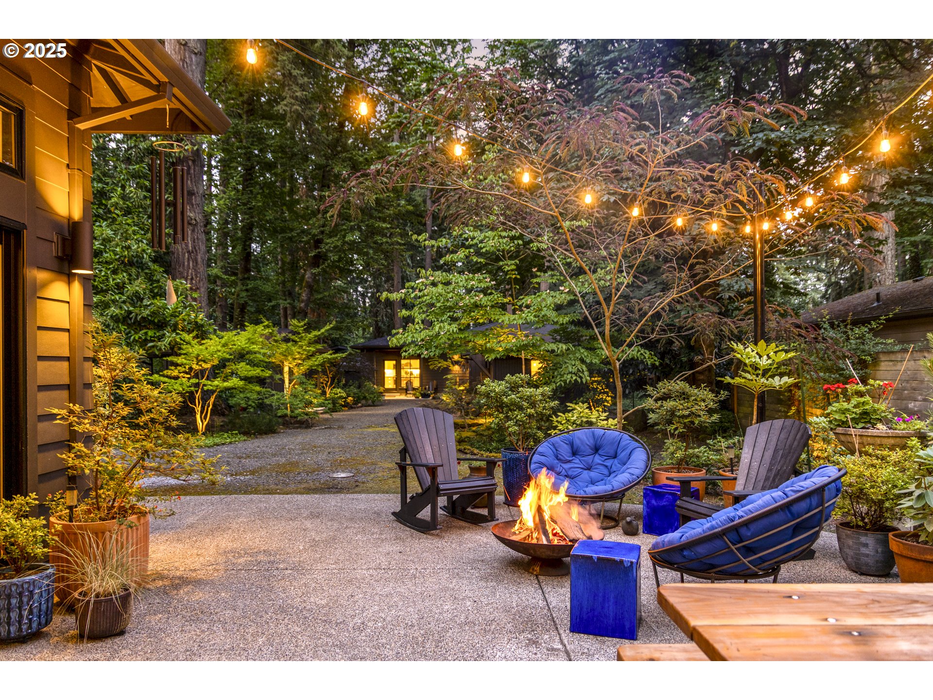 property viewer photo 38