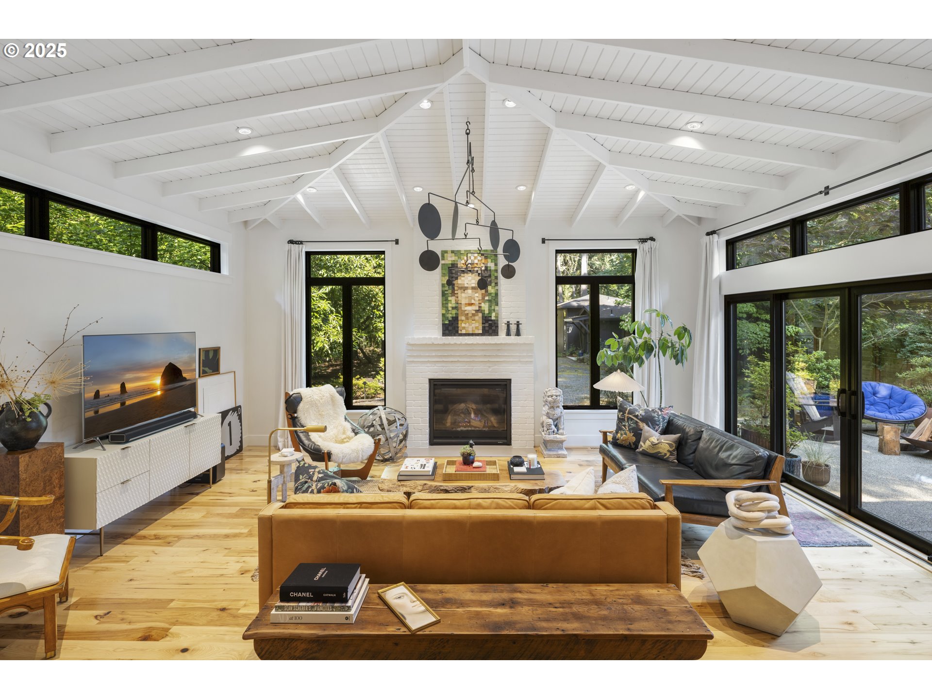 property viewer photo 4