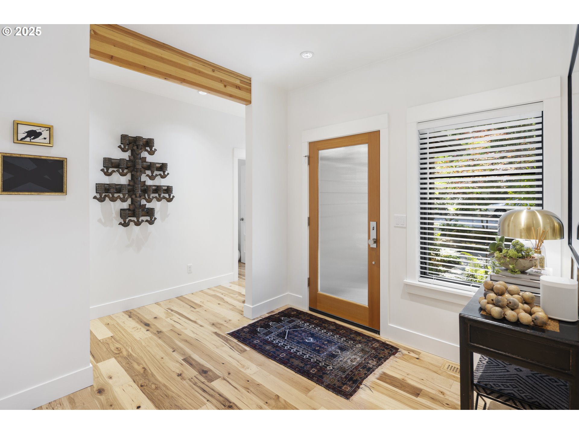property viewer photo 5