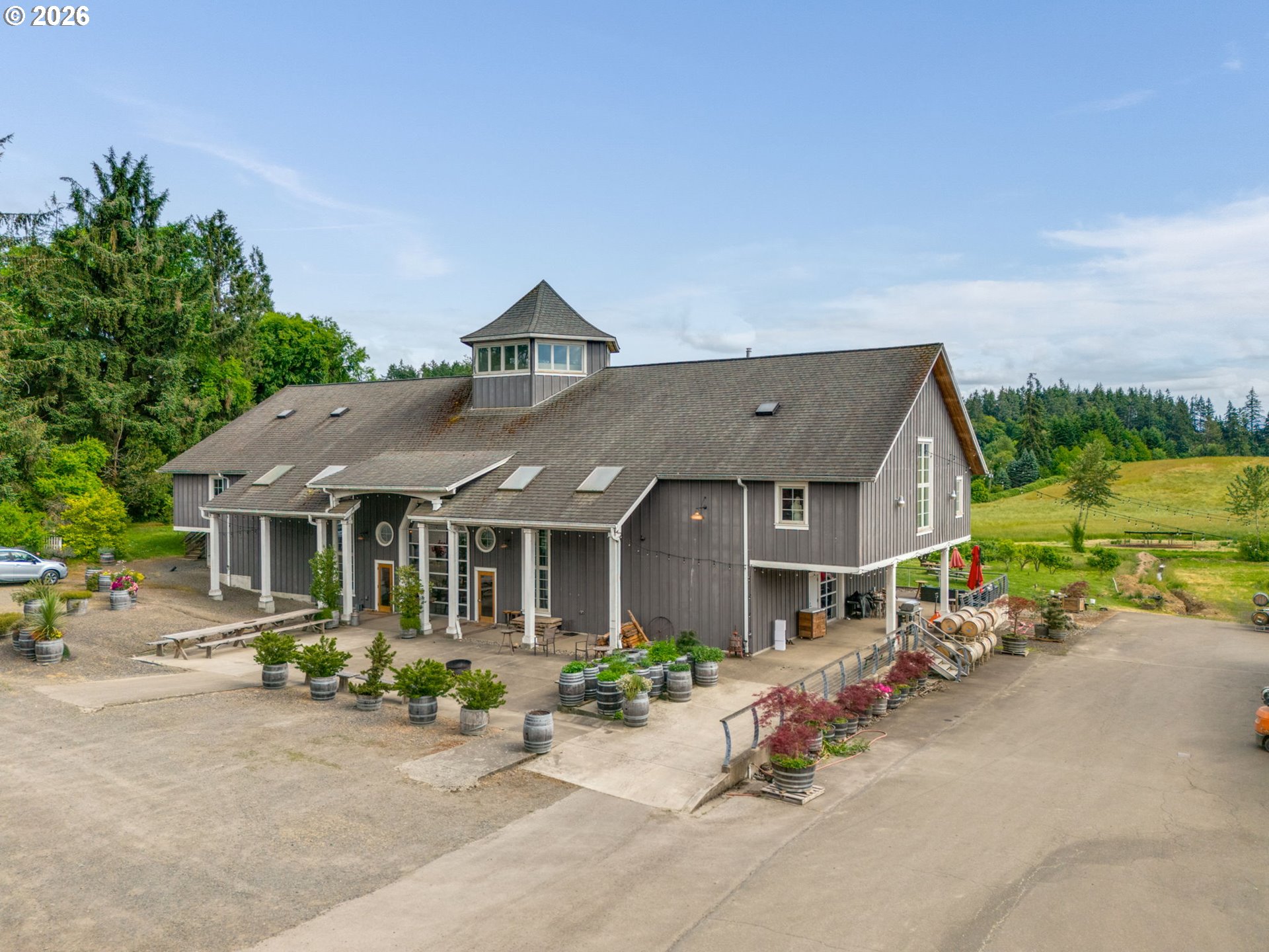 main property photo 15