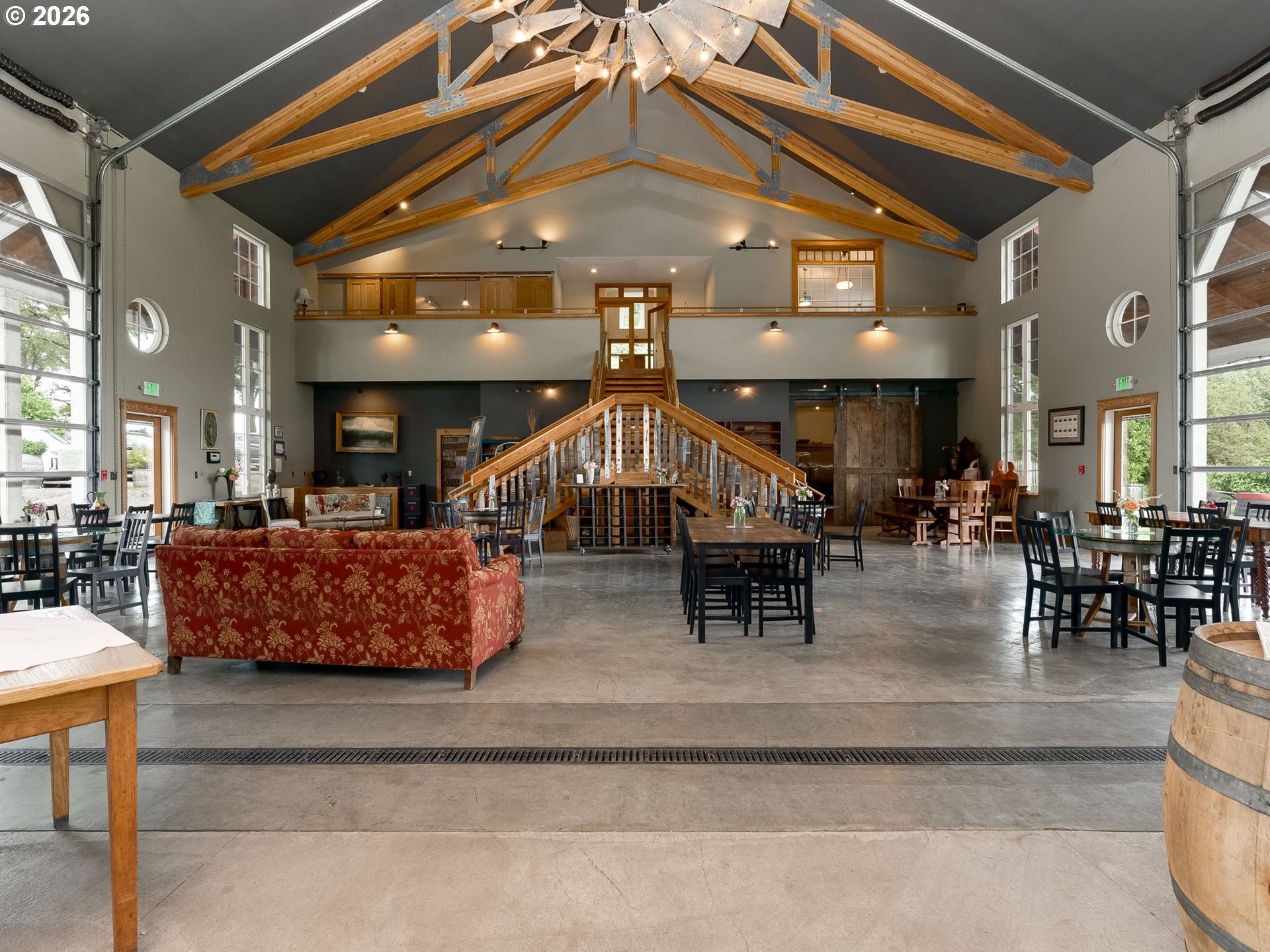 main property photo 20