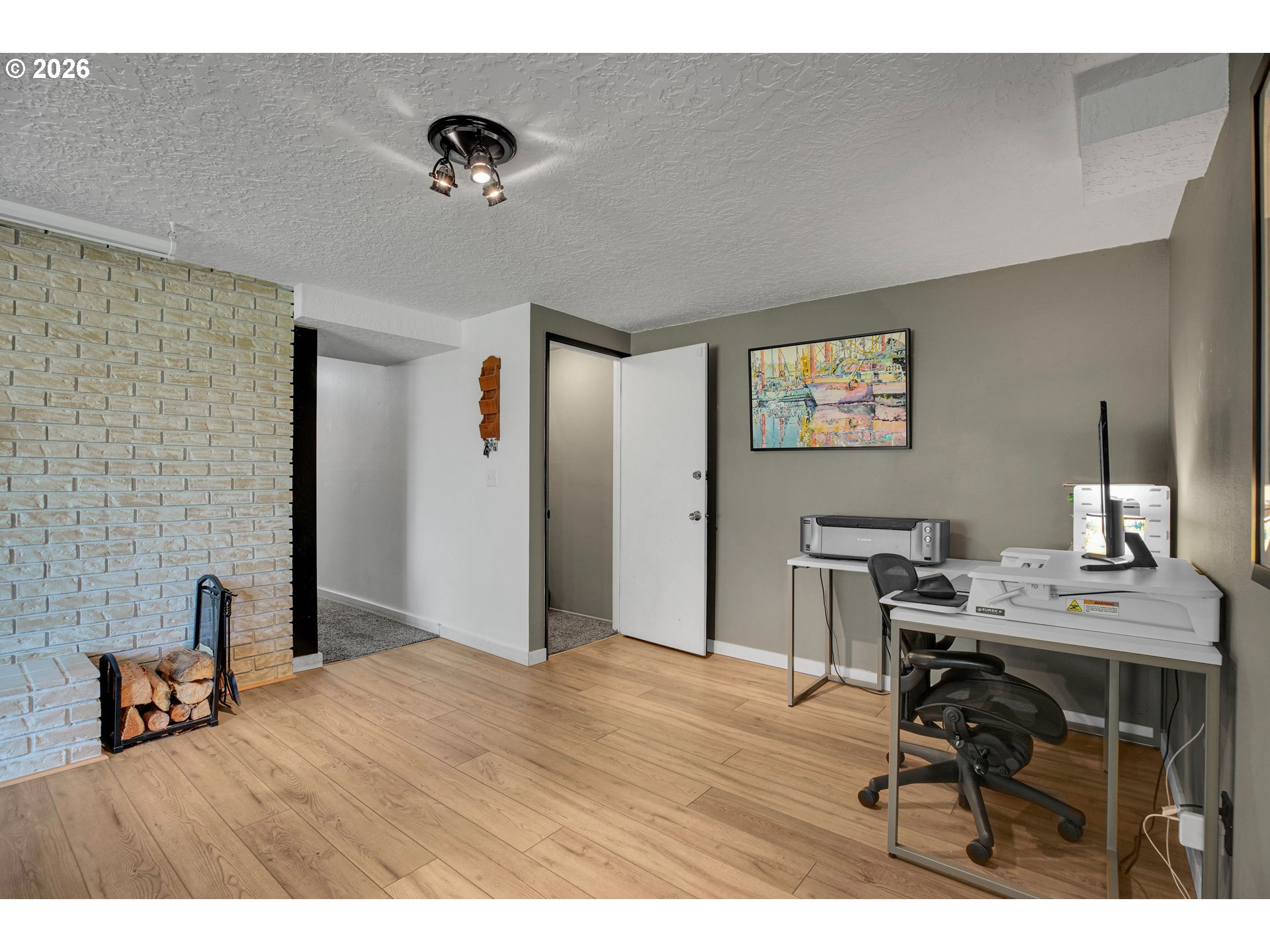 property viewer photo 23