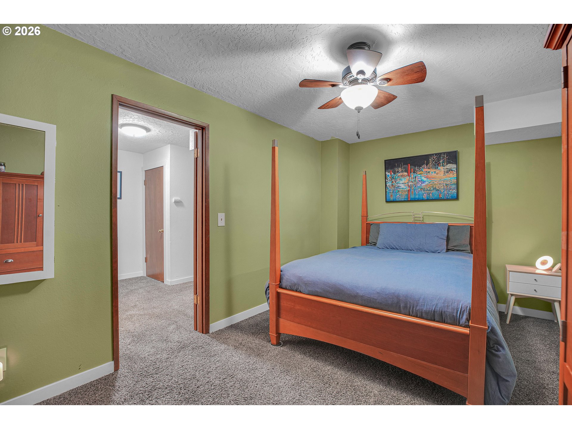 property viewer photo 35