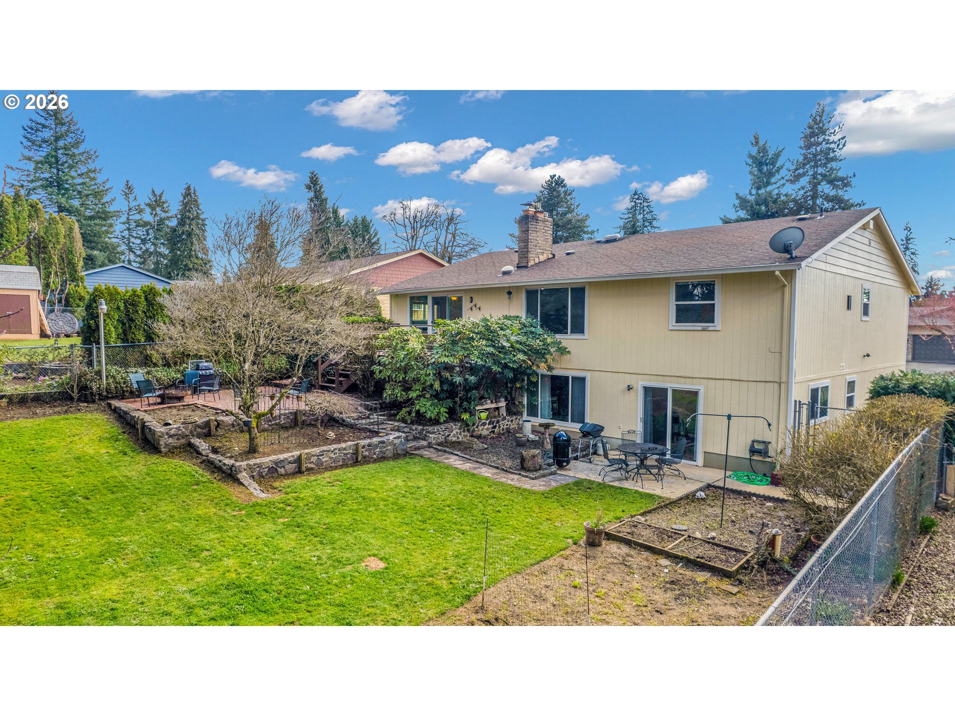 property viewer photo 38