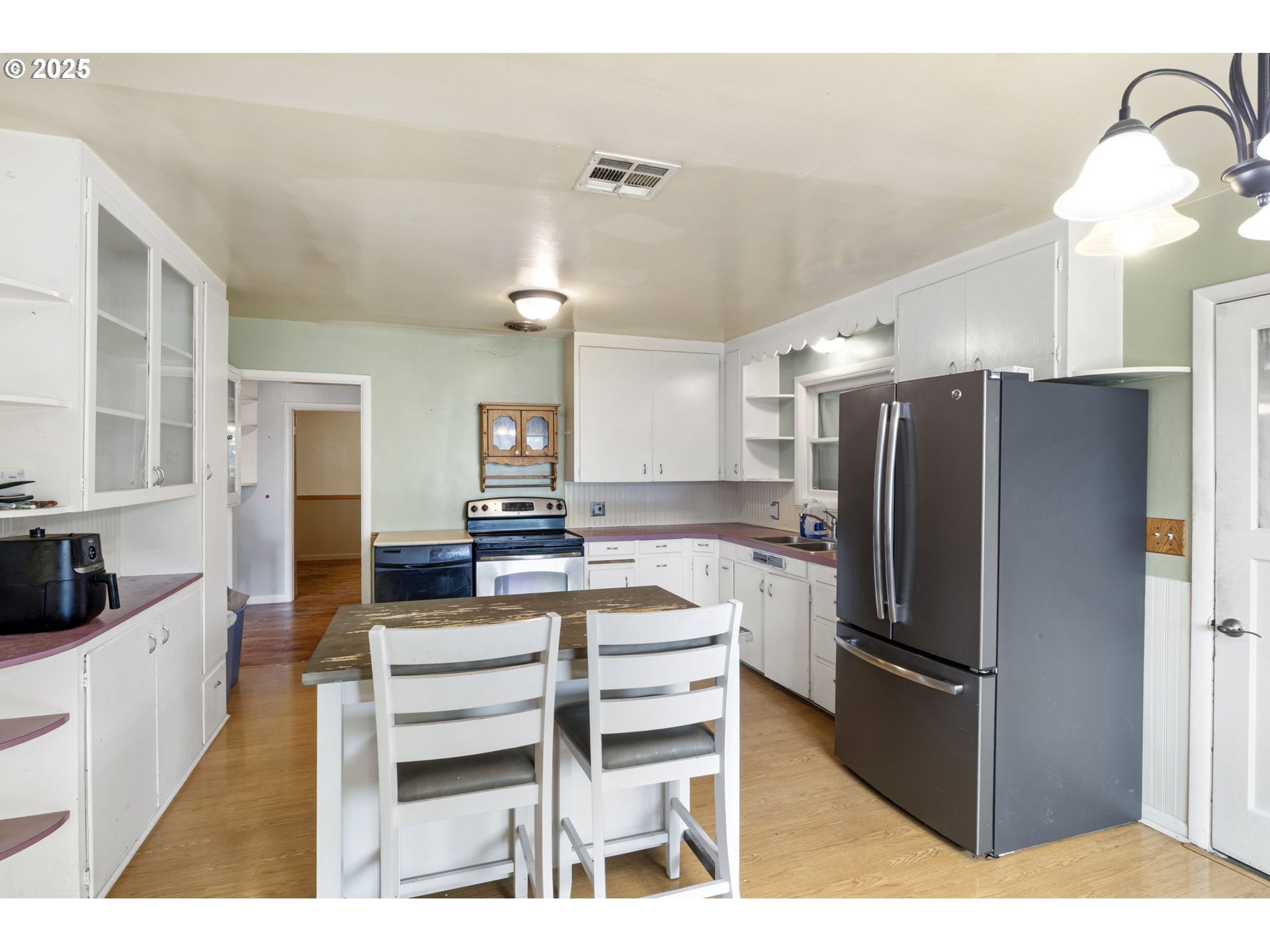 property viewer photo 13