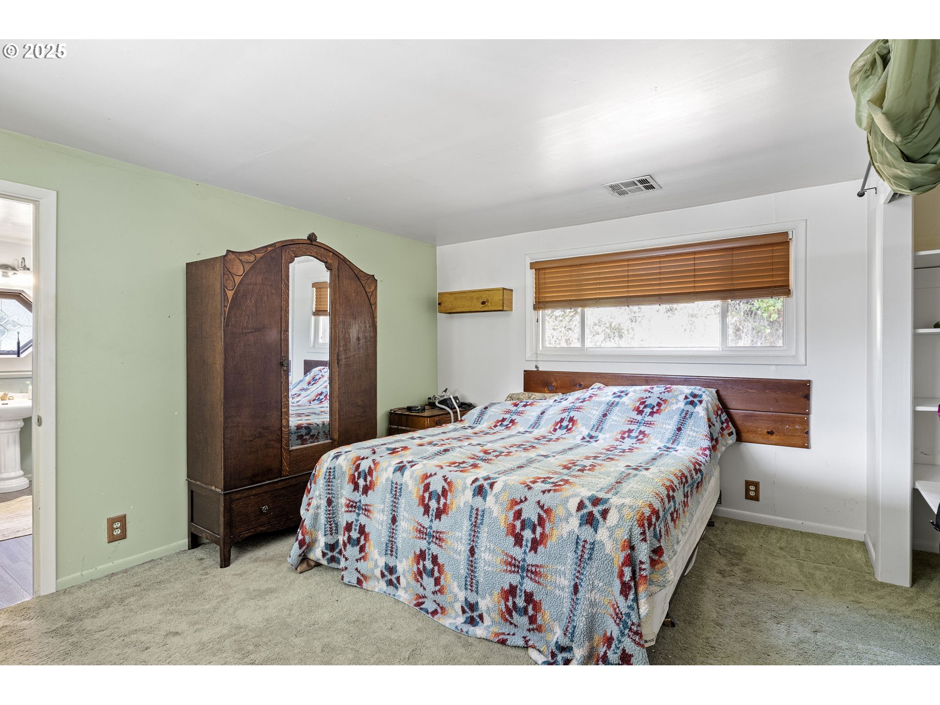 property viewer photo 21