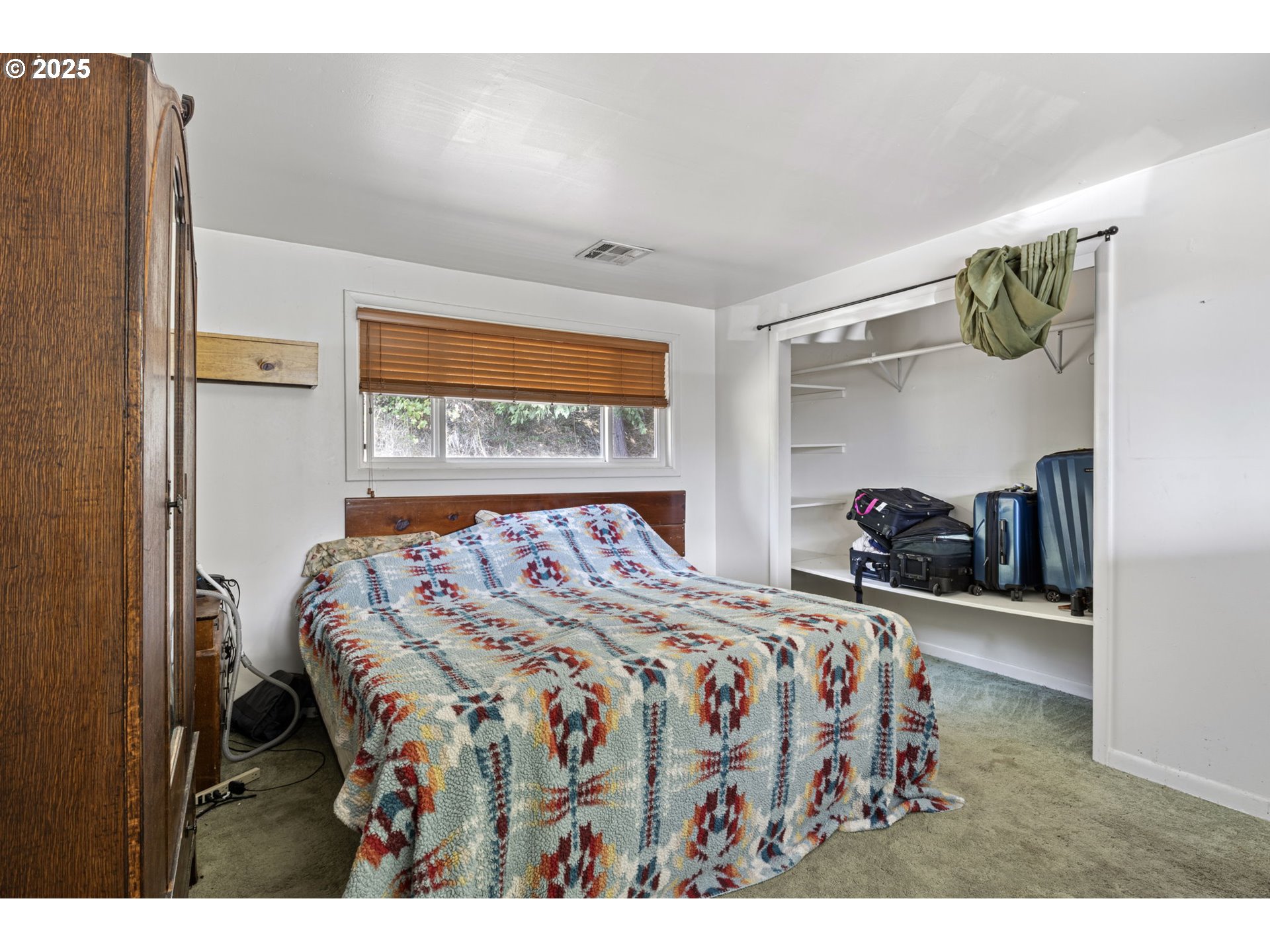 property viewer photo 22
