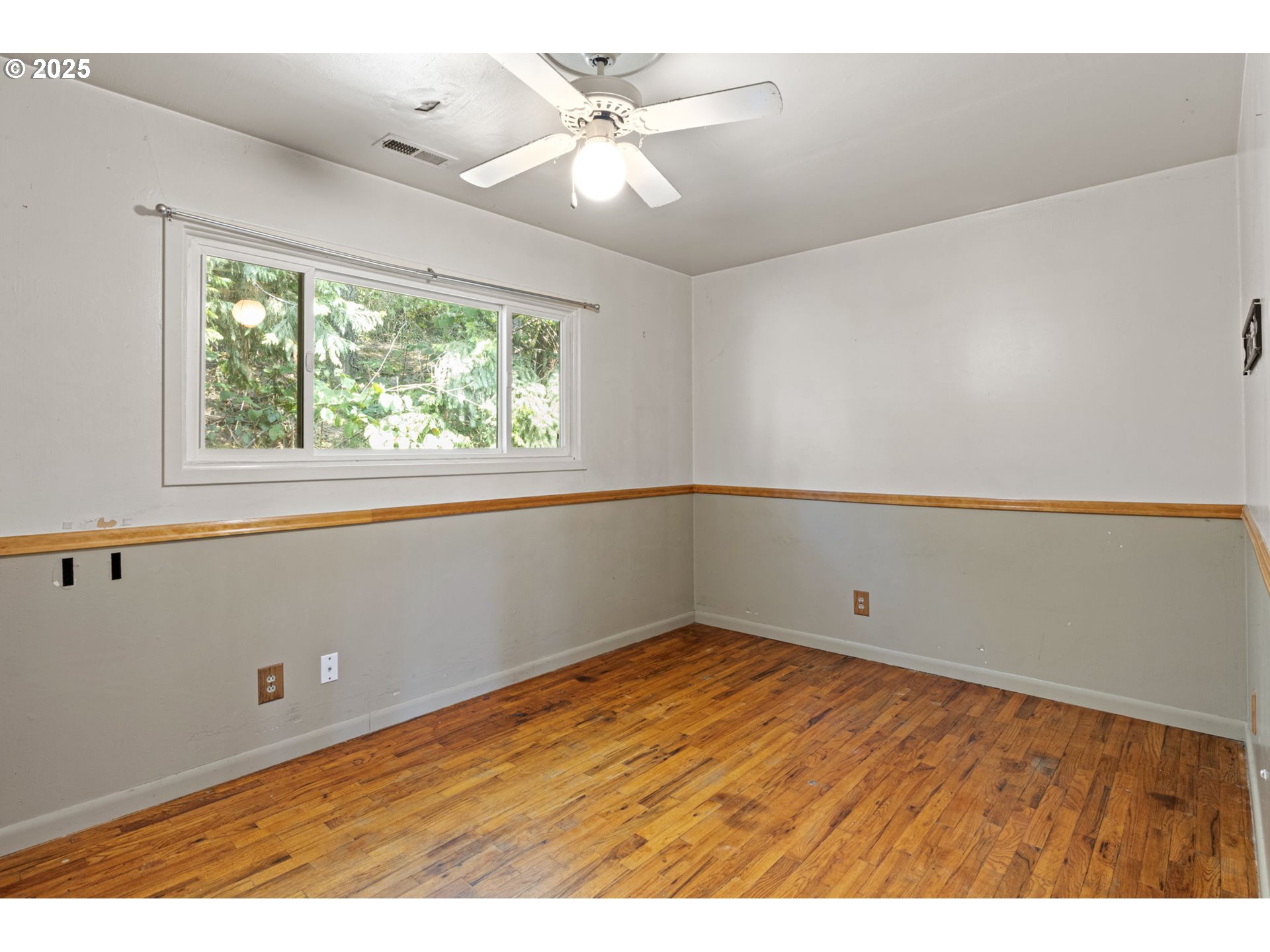 property viewer photo 27