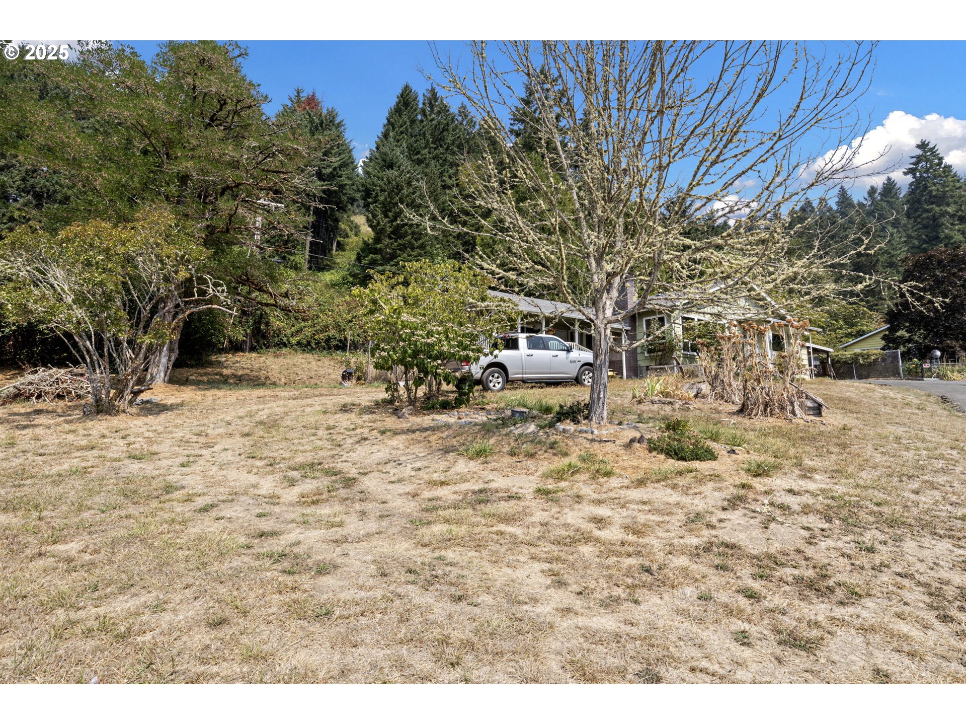 property viewer photo 41