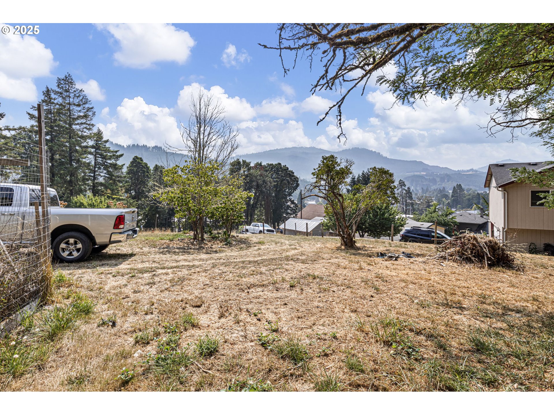 property viewer photo 43