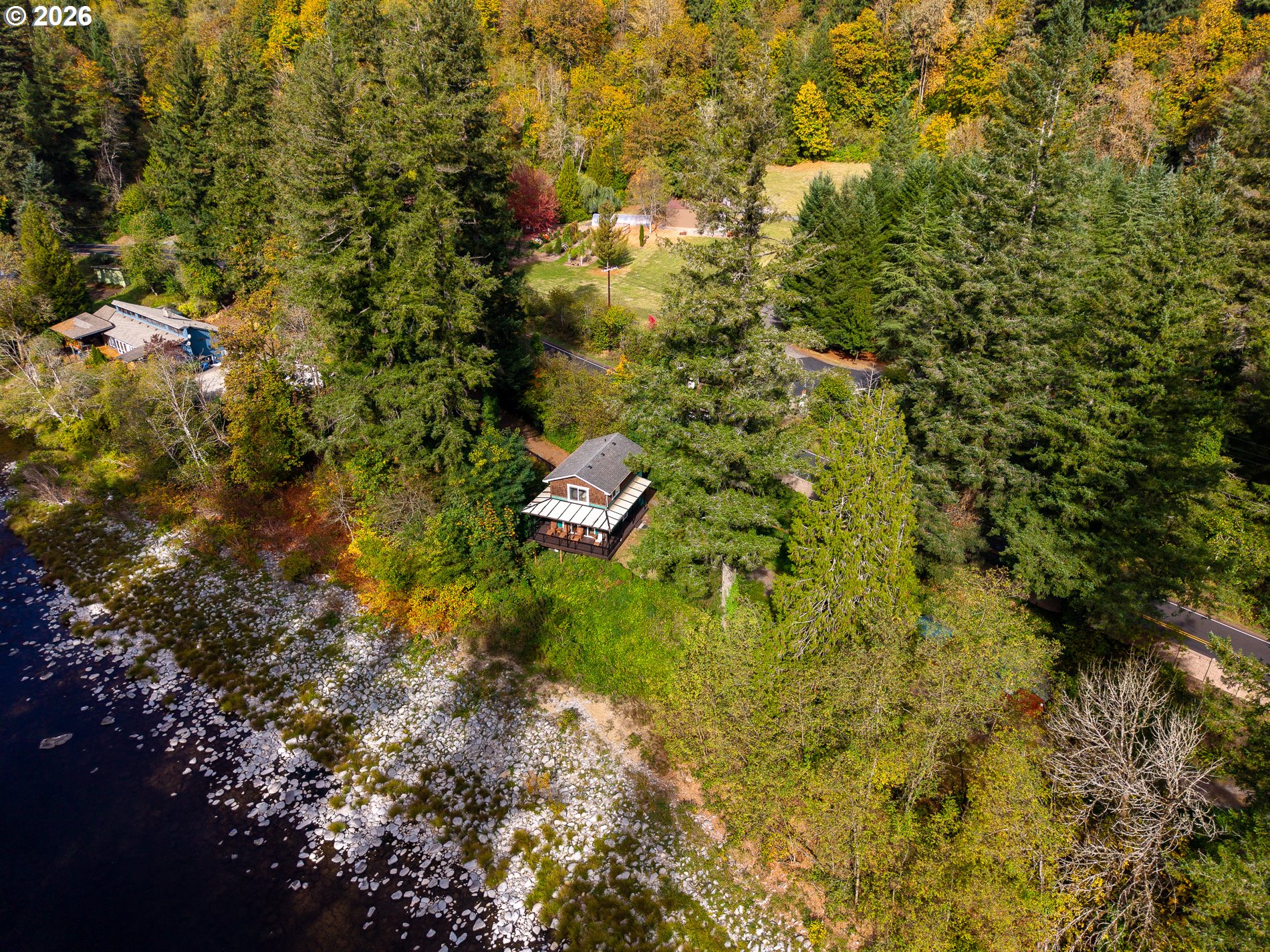 main property photo 3