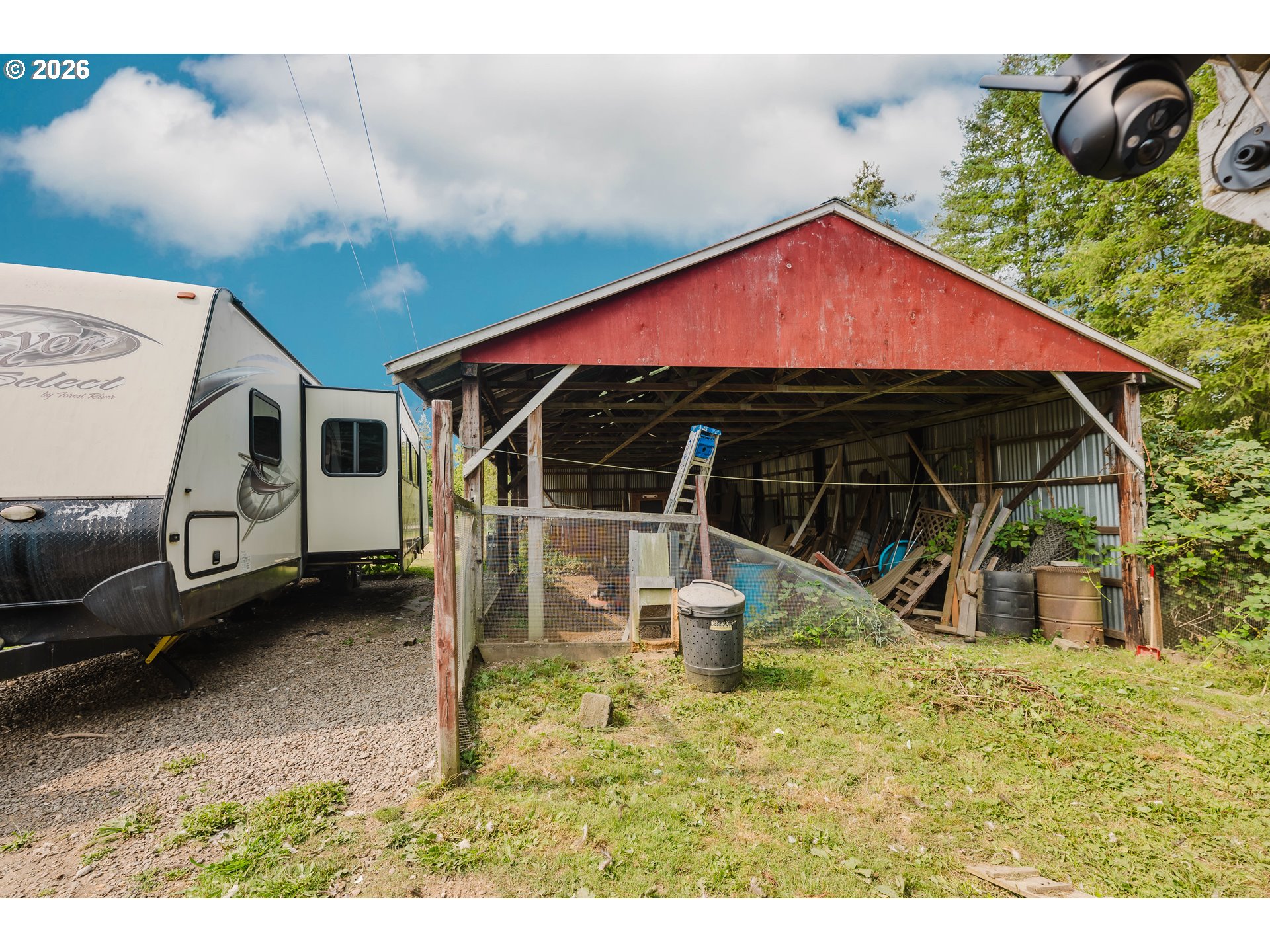 main property photo 26