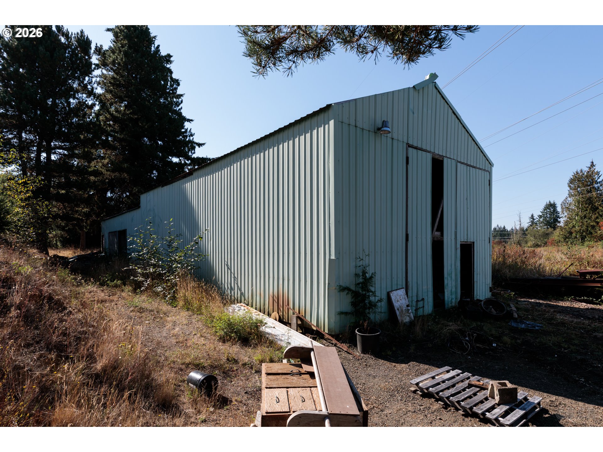 main property photo 2