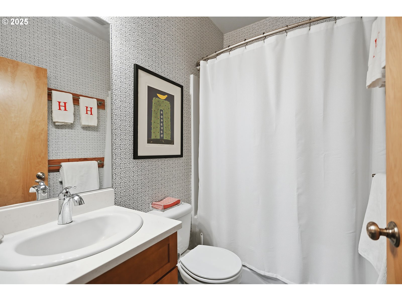 property viewer photo 16