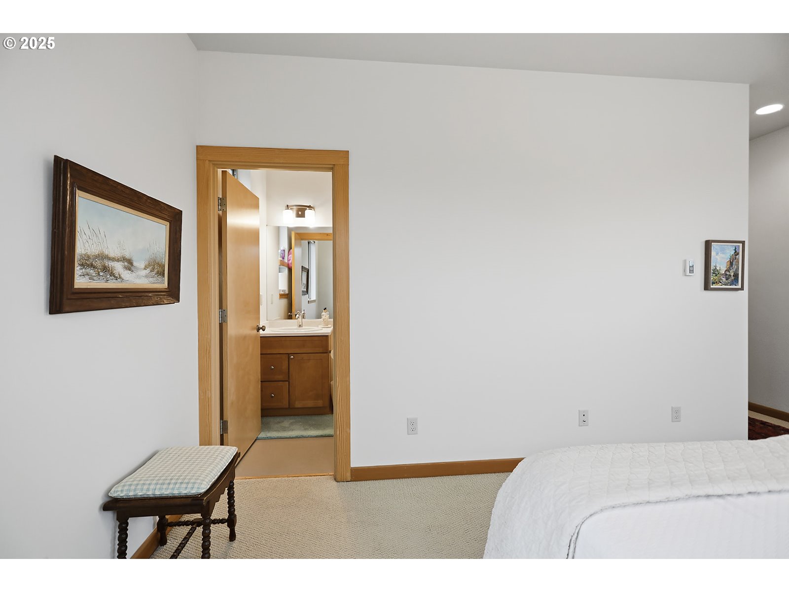 property viewer photo 22