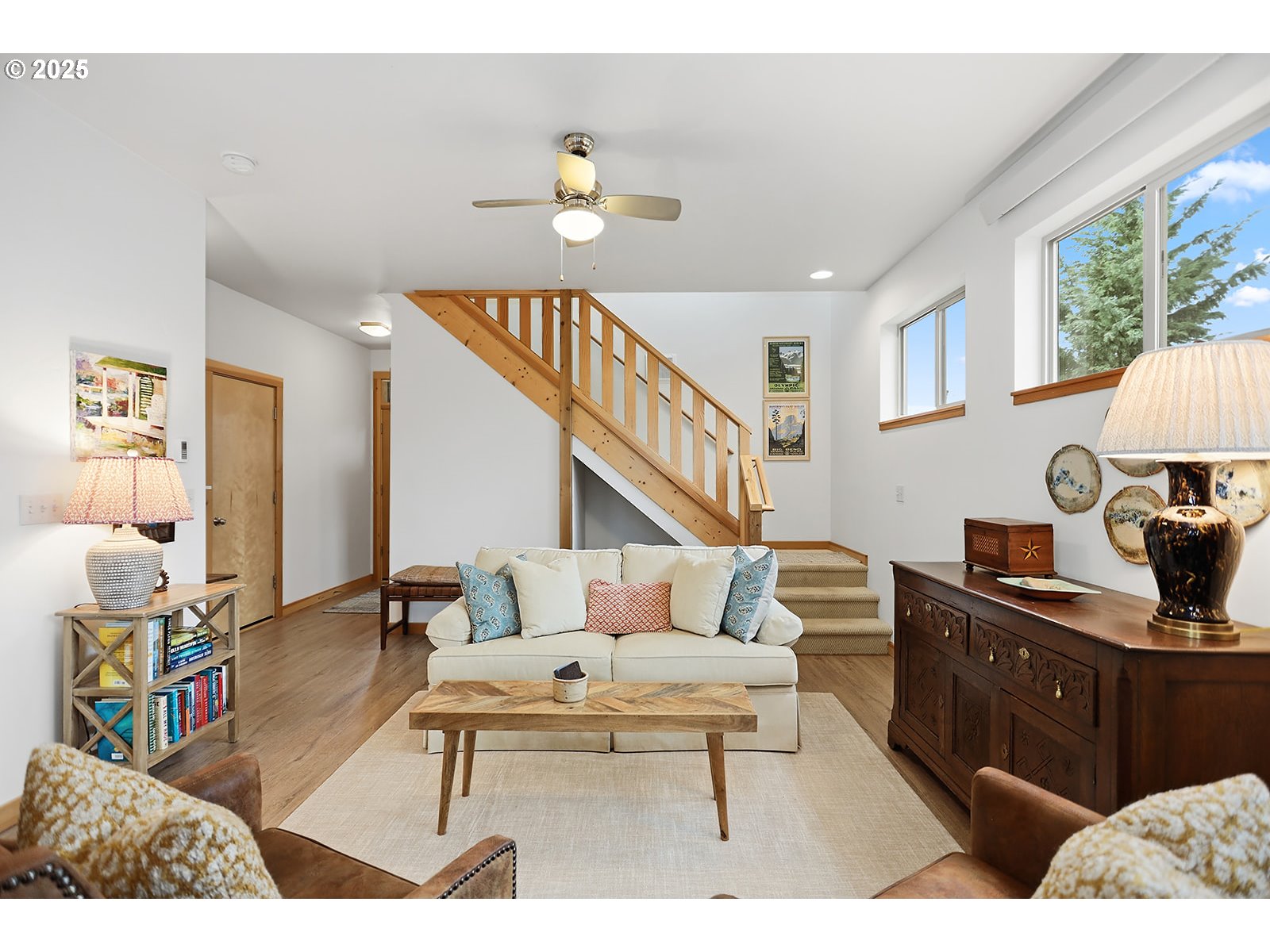 property viewer photo 6