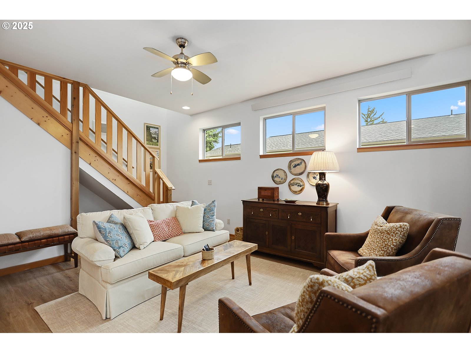 property viewer photo 7