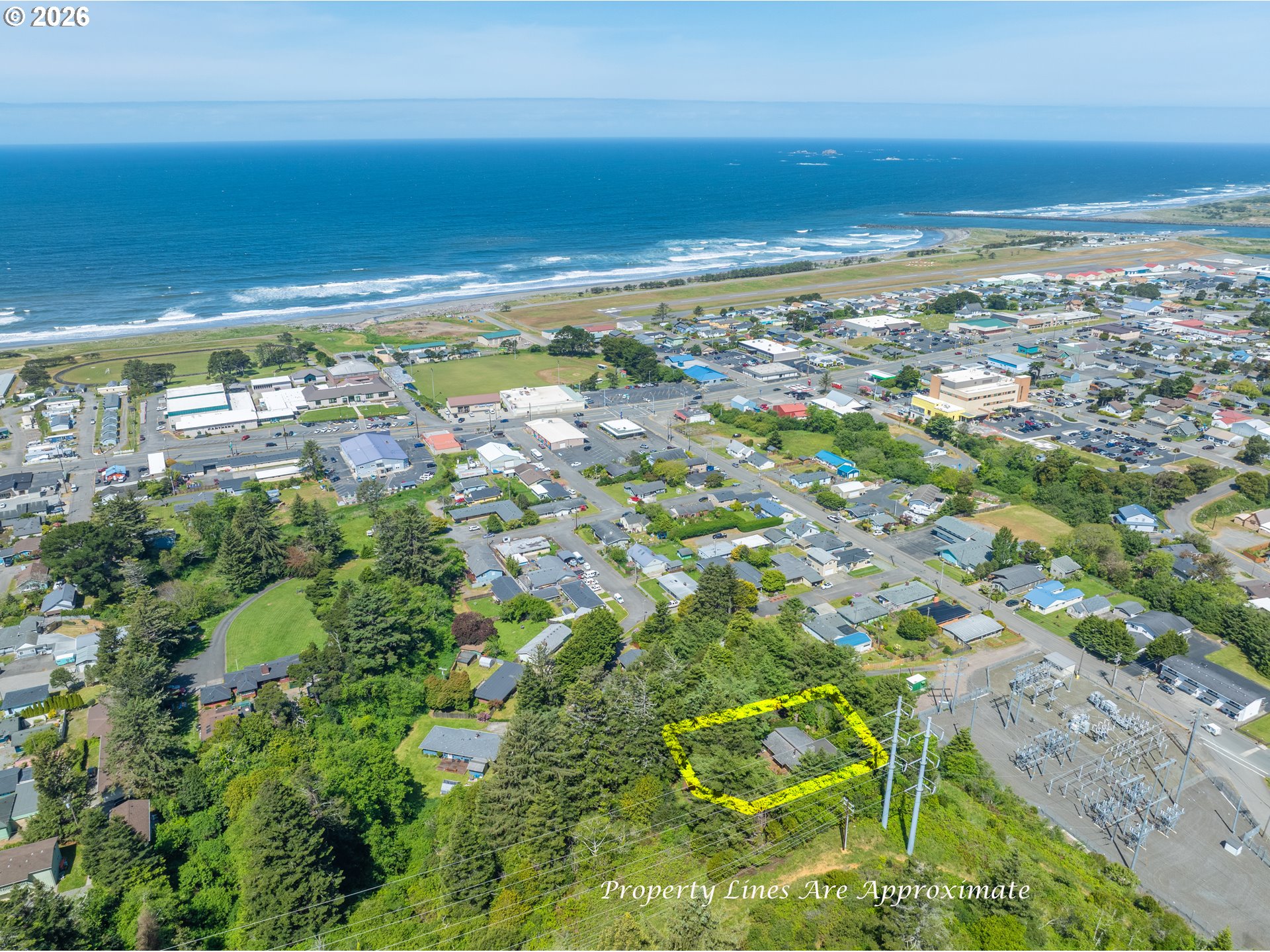 main property photo 40