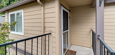 image of property with 2 Bed | 2 Bath | 913 Sqft