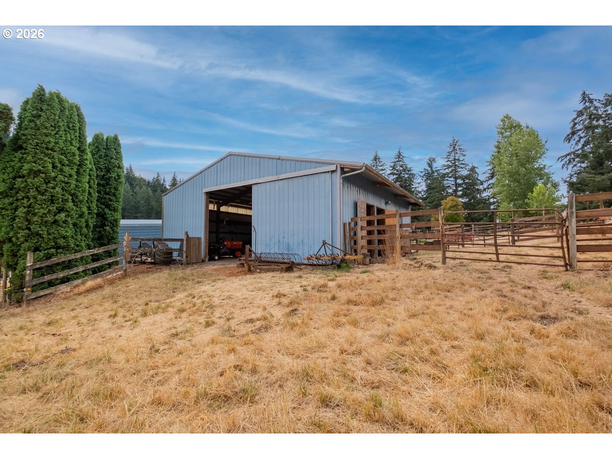 main property photo 38