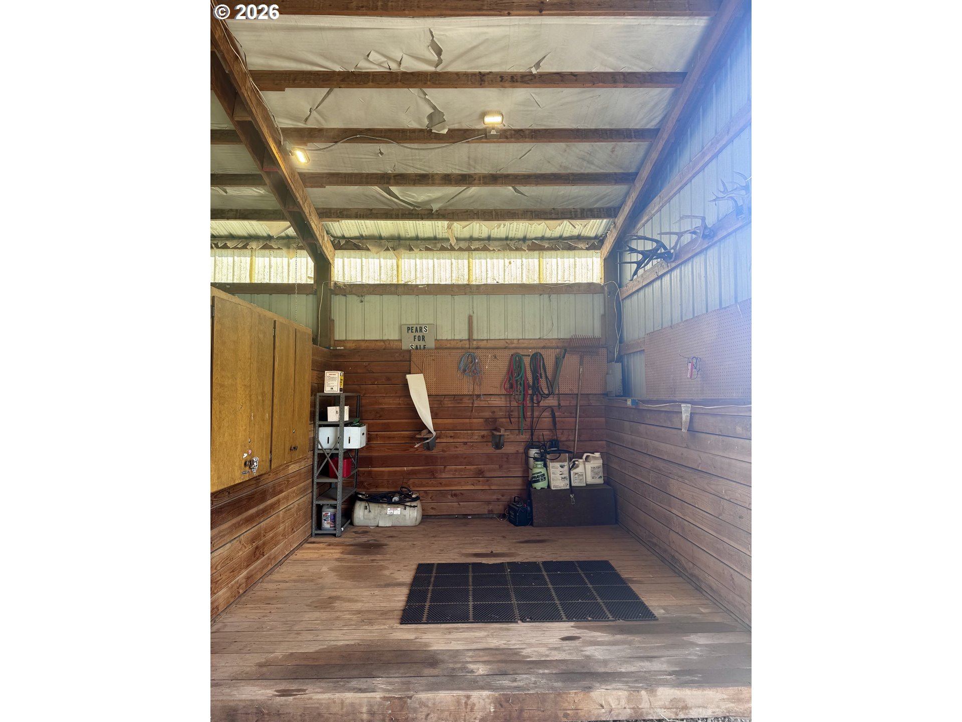 main property photo 47