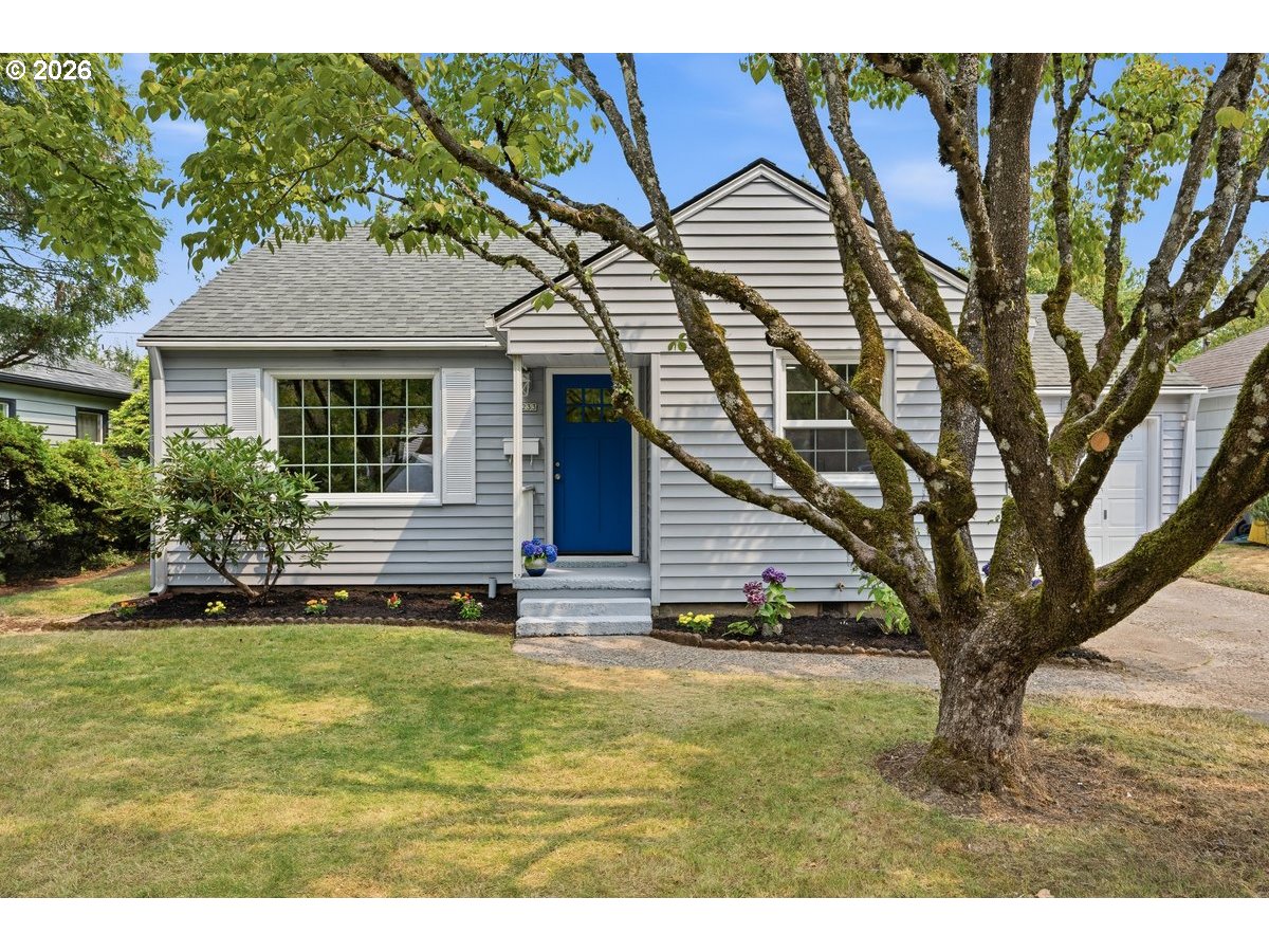 main property photo 0