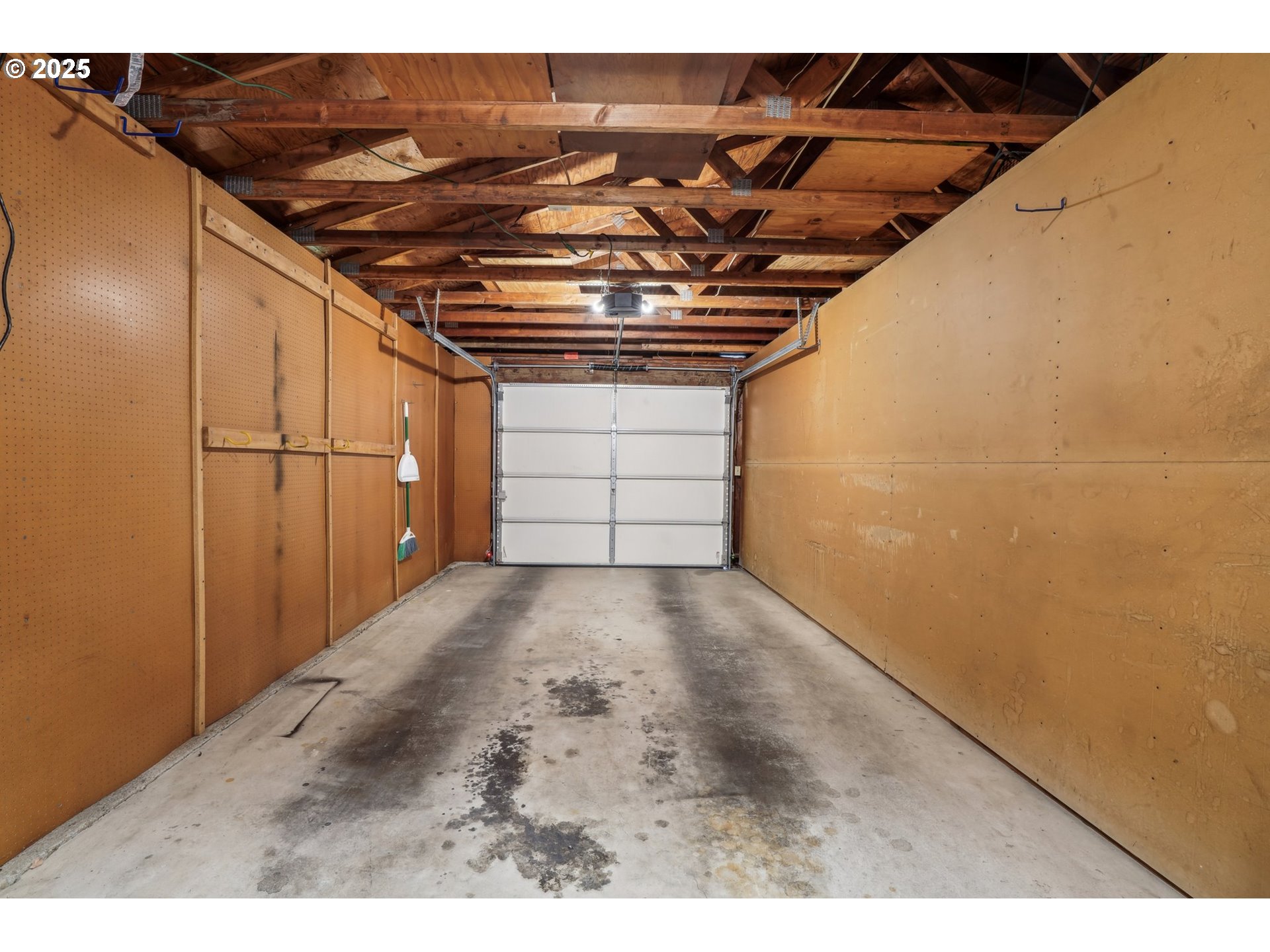 property viewer photo 23