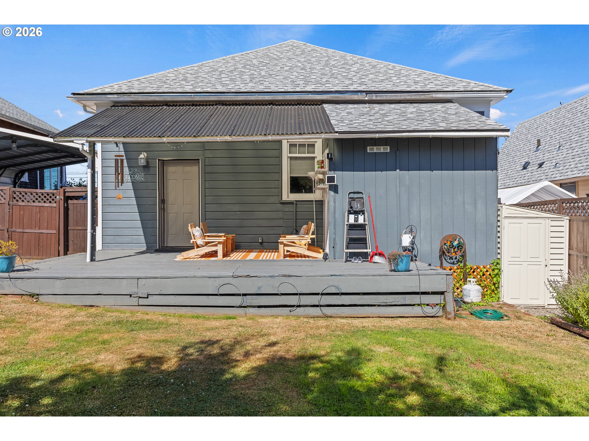 main property photo 30