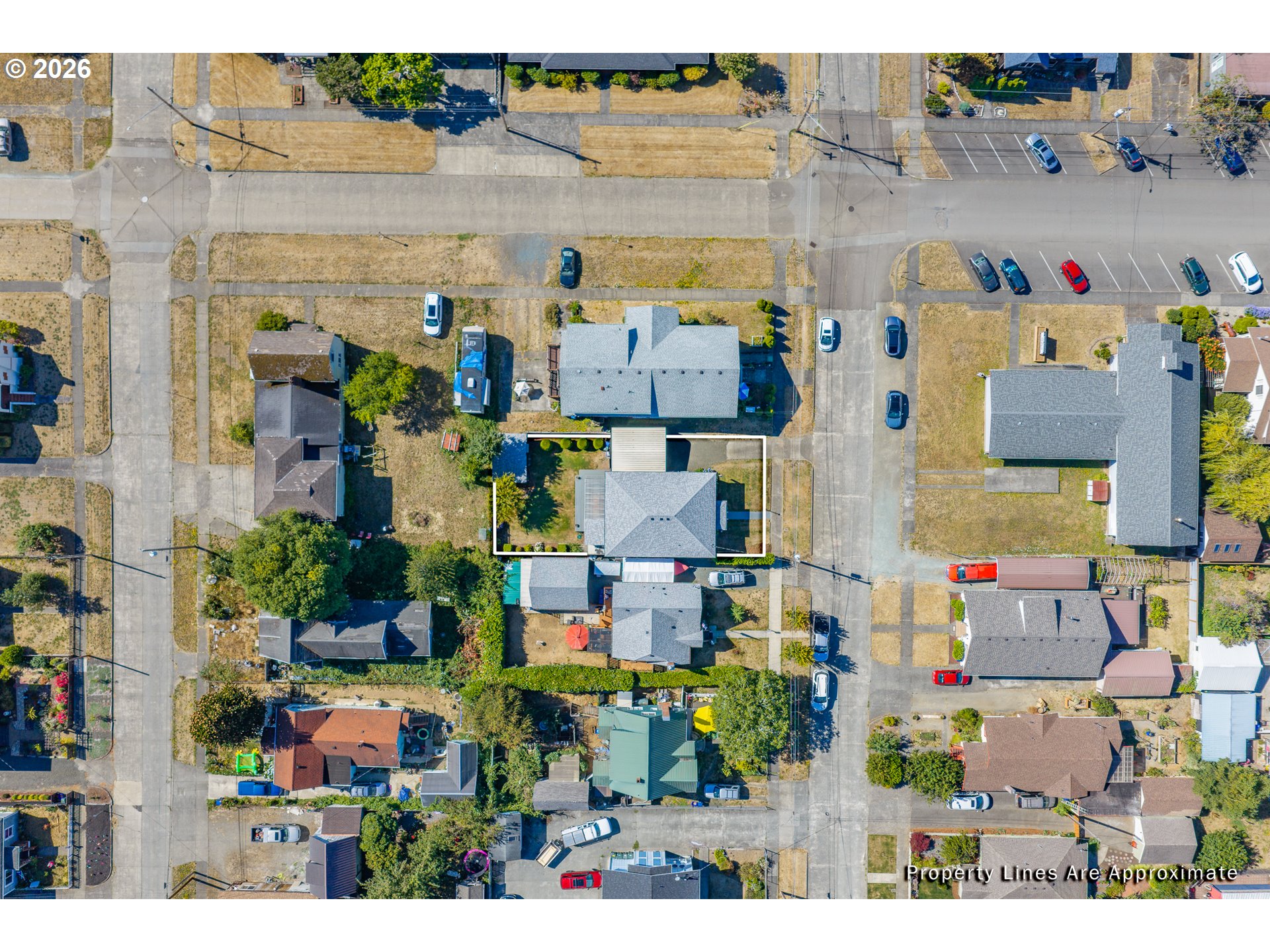 main property photo 35