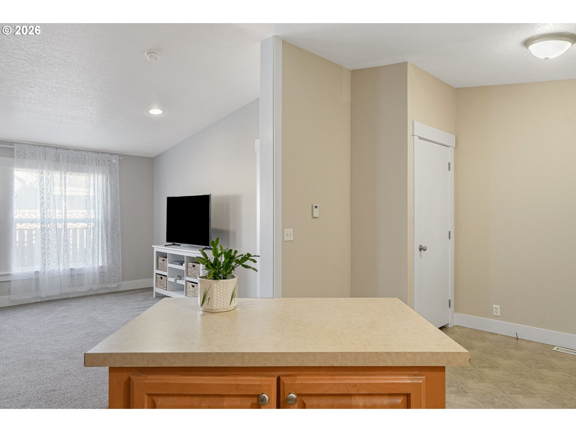 property viewer photo 11