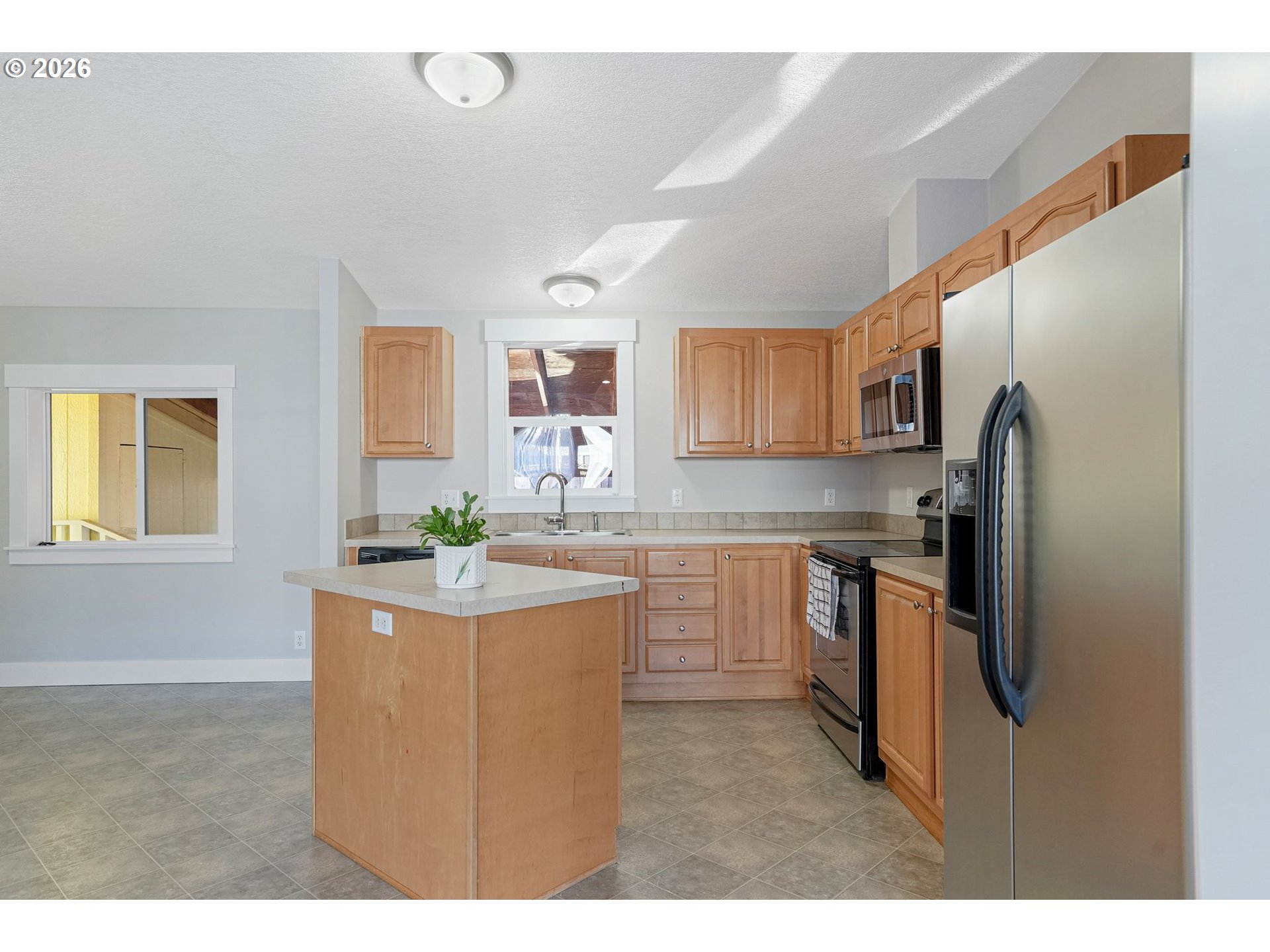 property viewer photo 13